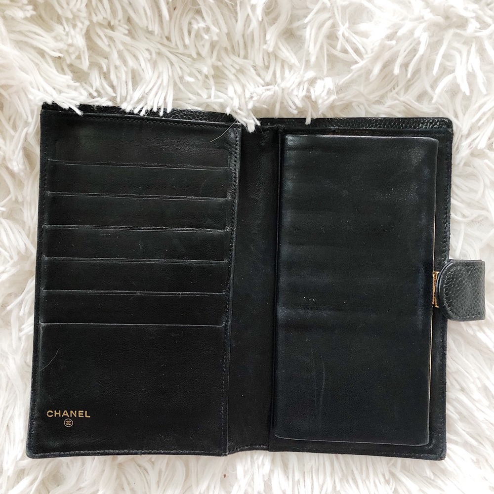 Timeless Vintage Chanel Caviar Purse Wallet - Picture 6 of 8